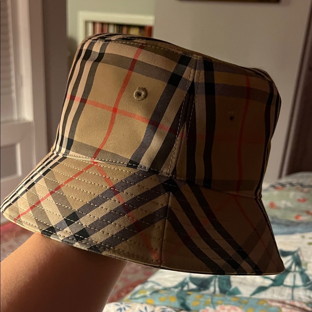 Burberry Checkered Bucket Hat in Tan and Black